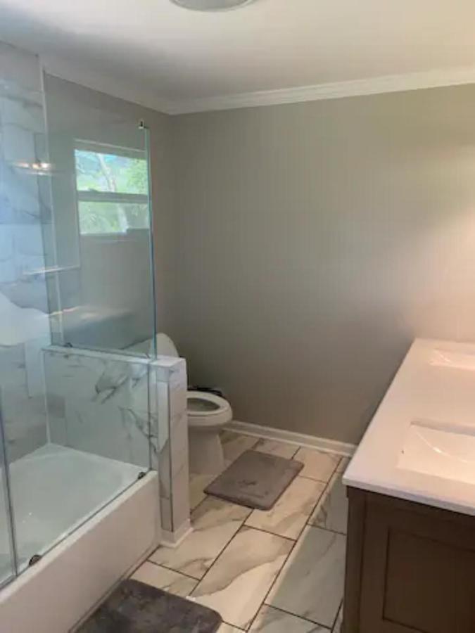 Unit 1 2 - Quiet Private Bedroom Private Bathroom Gasthof *